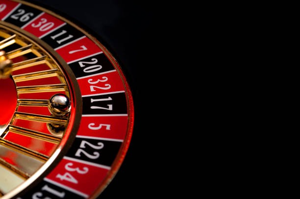 Slot game reels and mechanics